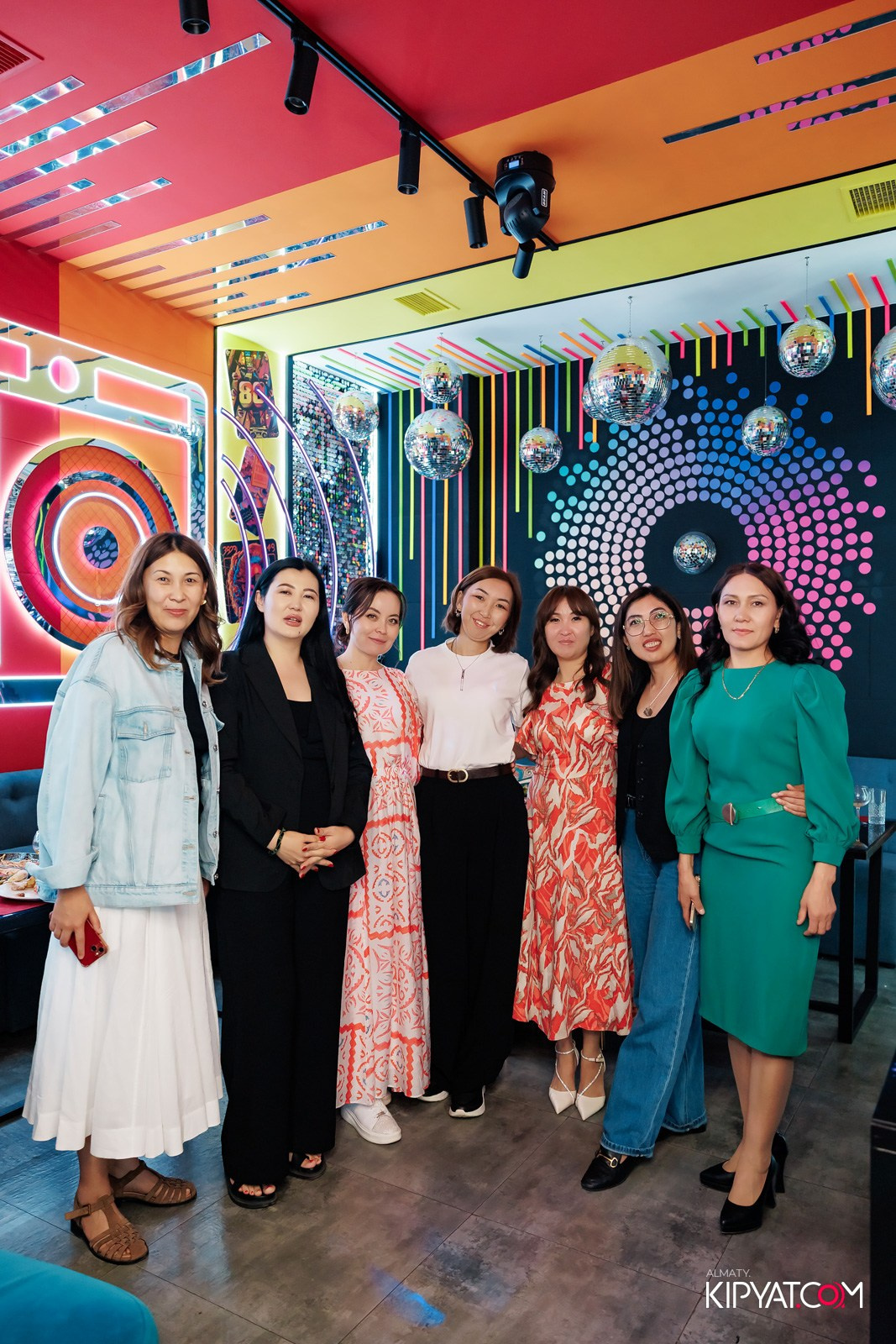 ЗАЯ, НА БИС. КИПЯТКОМ АЛМАТЫ!