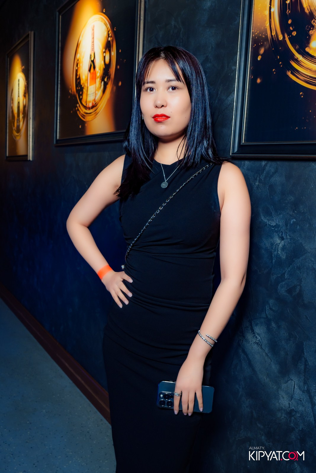 LAUREATE KARAOKE HALL. КИПЯТКОМ АЛМАТЫ!