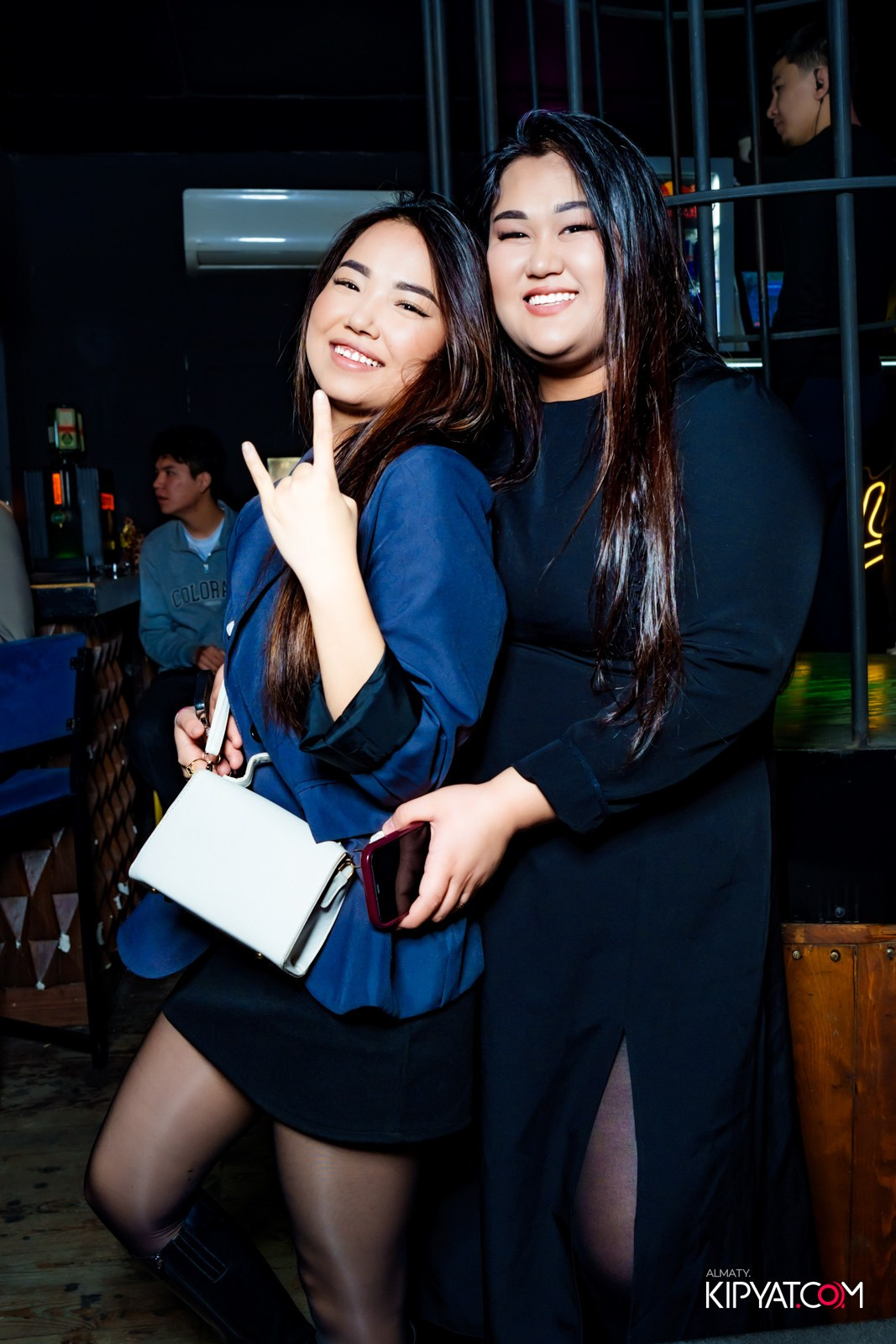 UYAT EMES BAR. КИПЯТКОМ АЛМАТЫ! Фотосъемка мероприятий в Алматы