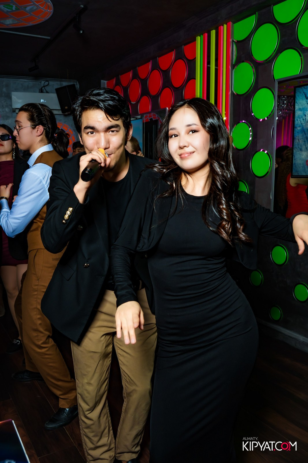 УХО И МЕДВЕДЬ НА САИНА. КИПЯТКОМ АЛМАТЫ!