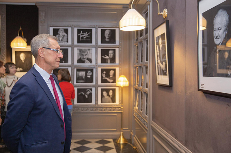 ОТКРЫТИЕ ВЫСТАВКИ «ЧЕЛОВЕК ГОРОДА». Фотохудожник, портретист, фотограф в Нижнем Новгороде, Москве — Андрей