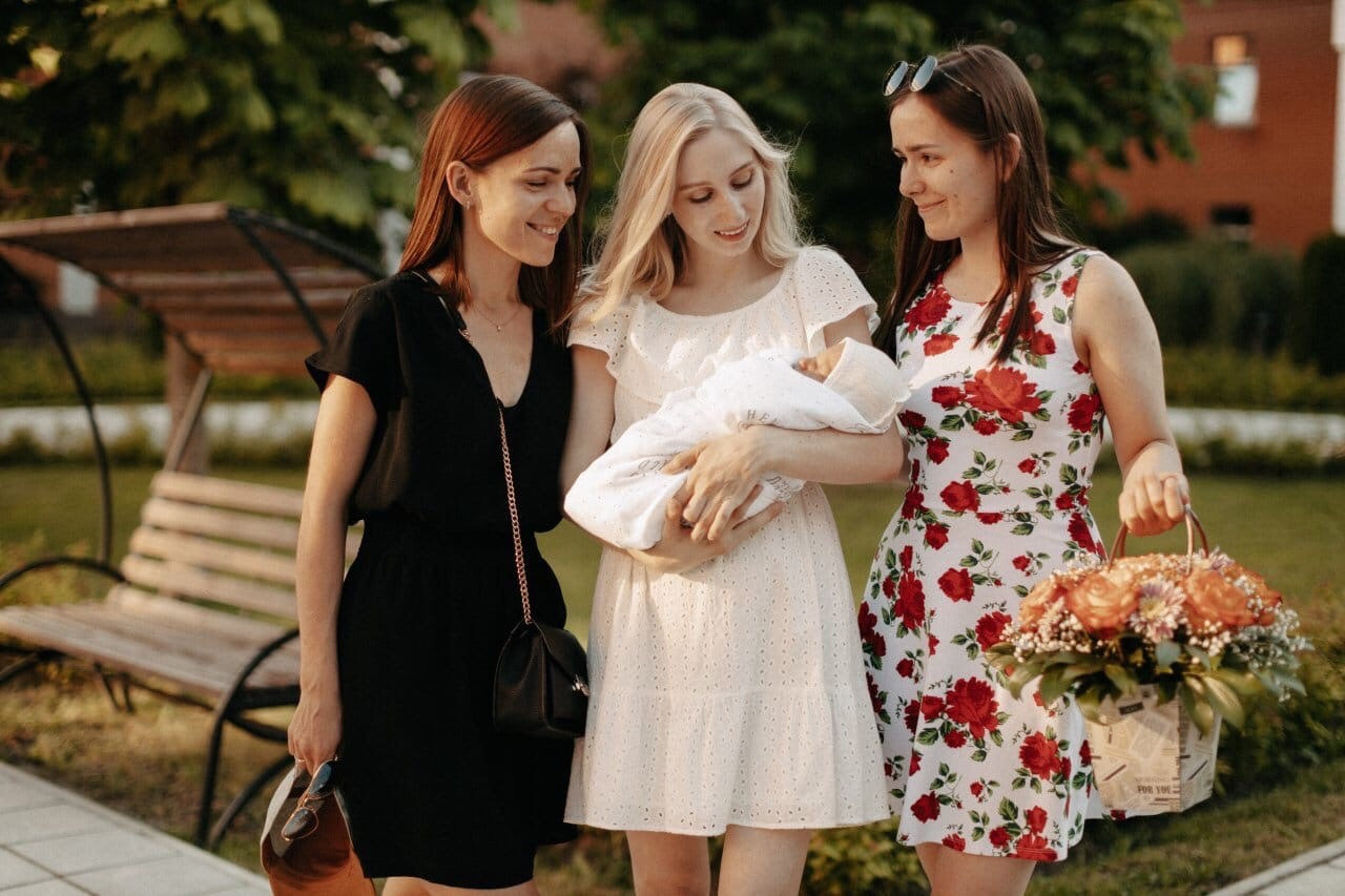 Выписка из Зеленоградского роддома. Свадебный и семейный фотограф Скрынник Светлана