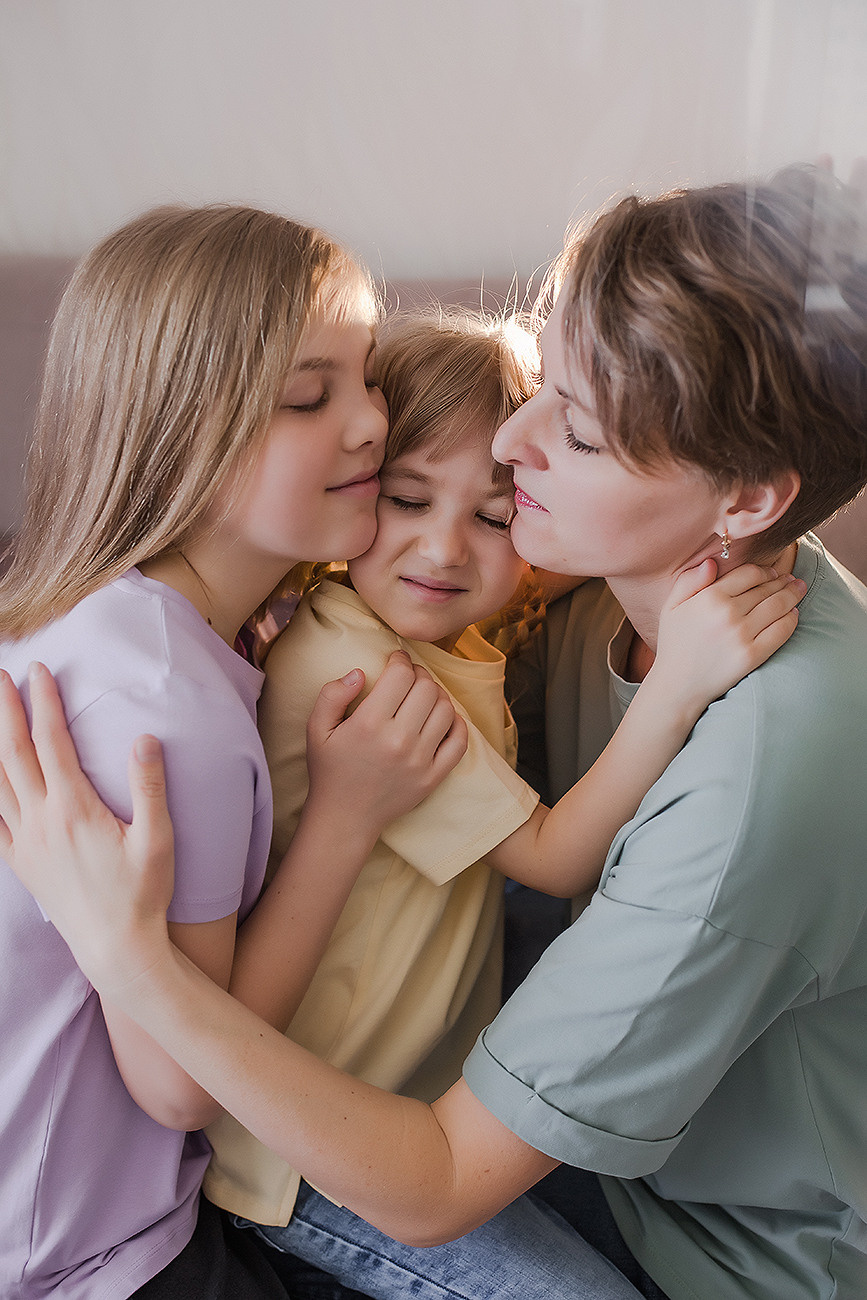 Яна и дочки. Семейный фотограф в Сургуте
