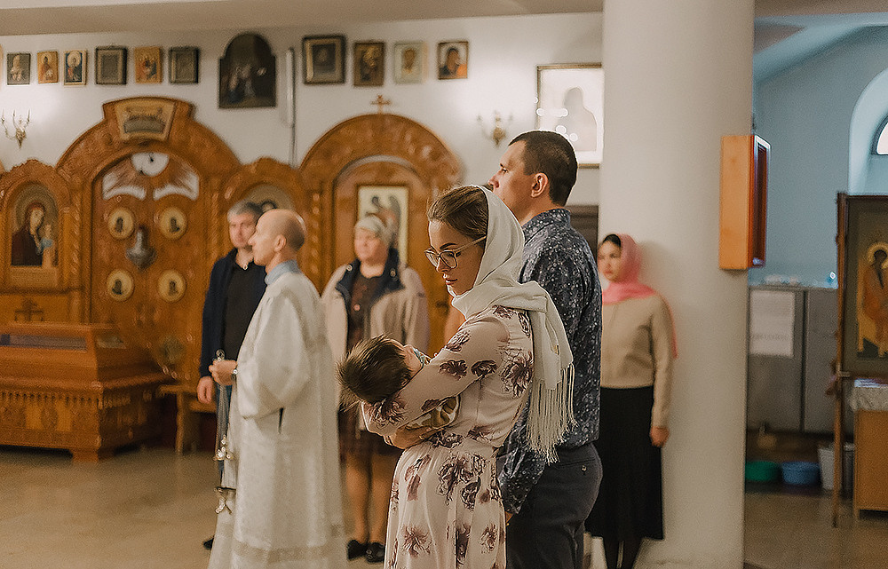 Крещение Сергея. Храм Никольский. Семейный фотограф в Сургуте