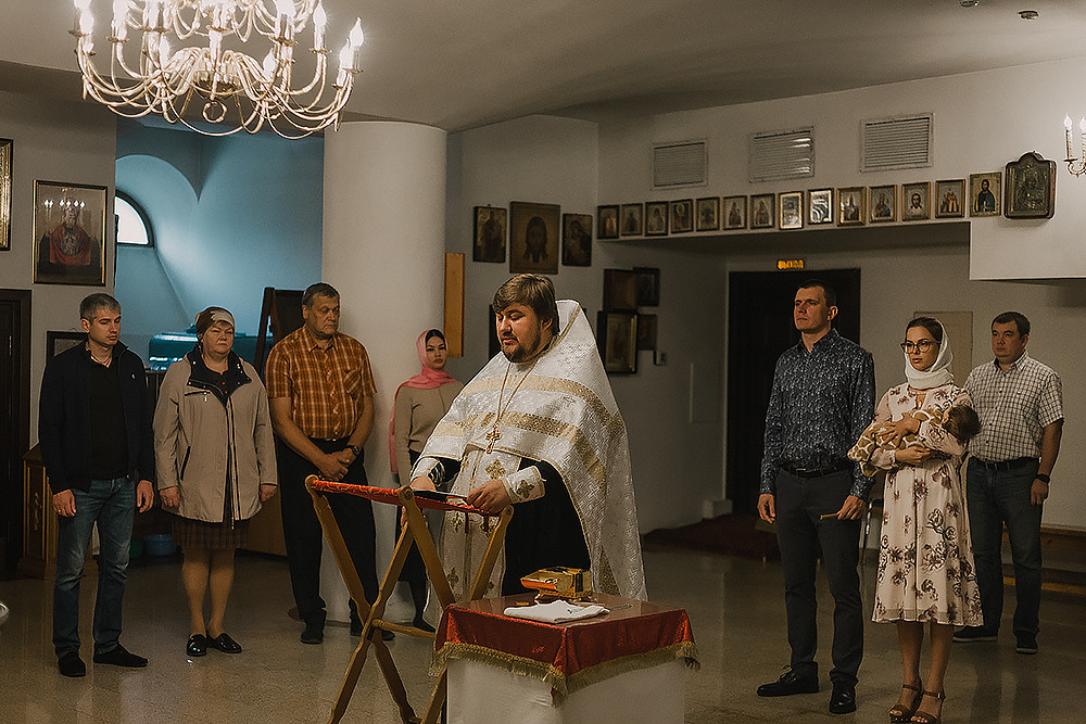 Крещение Сергея. Храм Никольский. Семейный фотограф в Сургуте