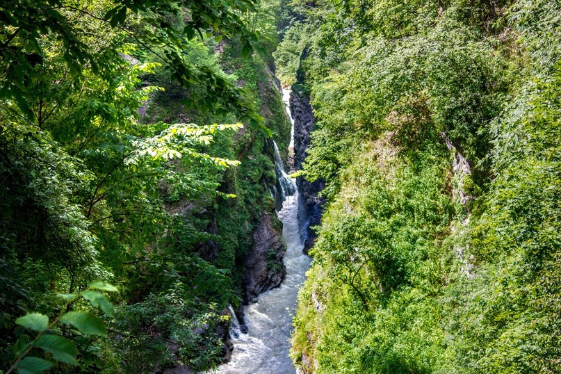 Северная Осетия. Дигорское ущелье, дом-музей «Задалески Нана»