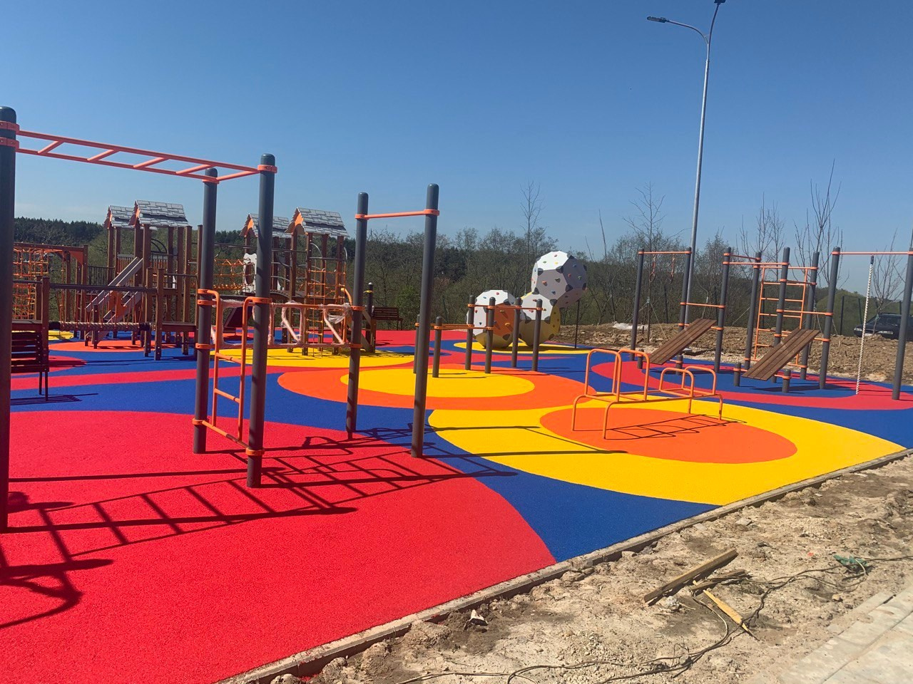 ПРОСПЕКТ КУПРИНА 40. Recro