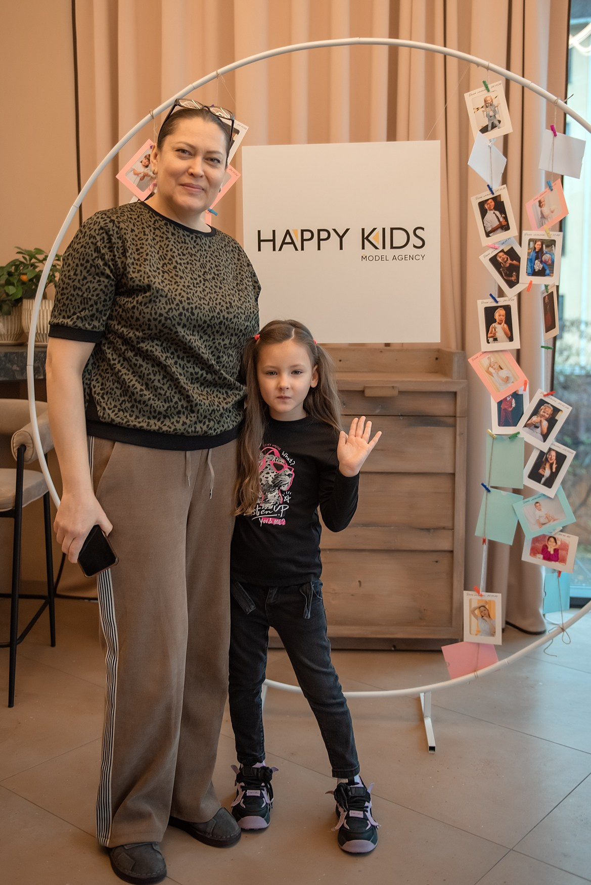 HAPPYkids дефиле в день мамы. Семейный и коммерческий фотограф в Сочи Александр Бодунов