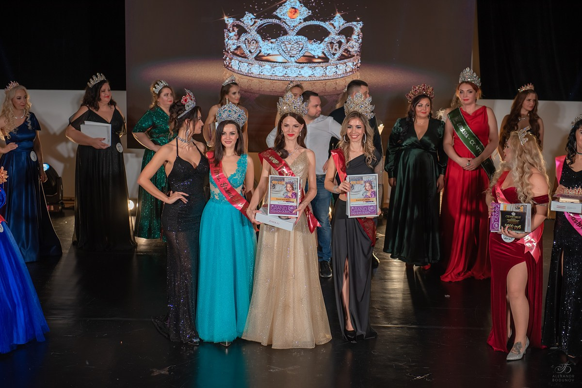 GrandFashionShow2024. Семейный и коммерческий фотограф в Сочи Александр Бодунов