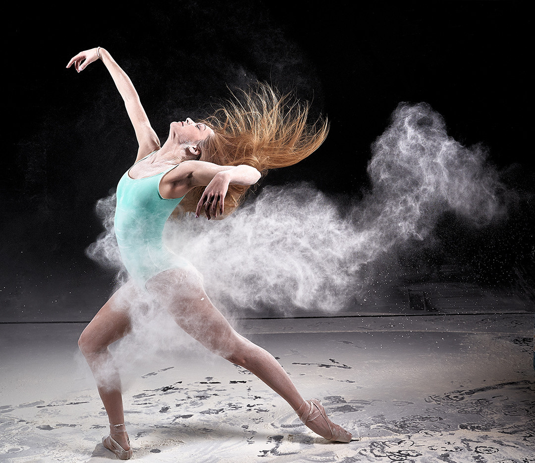 Аква, мука, краски холи, неон. ФотоРецептура