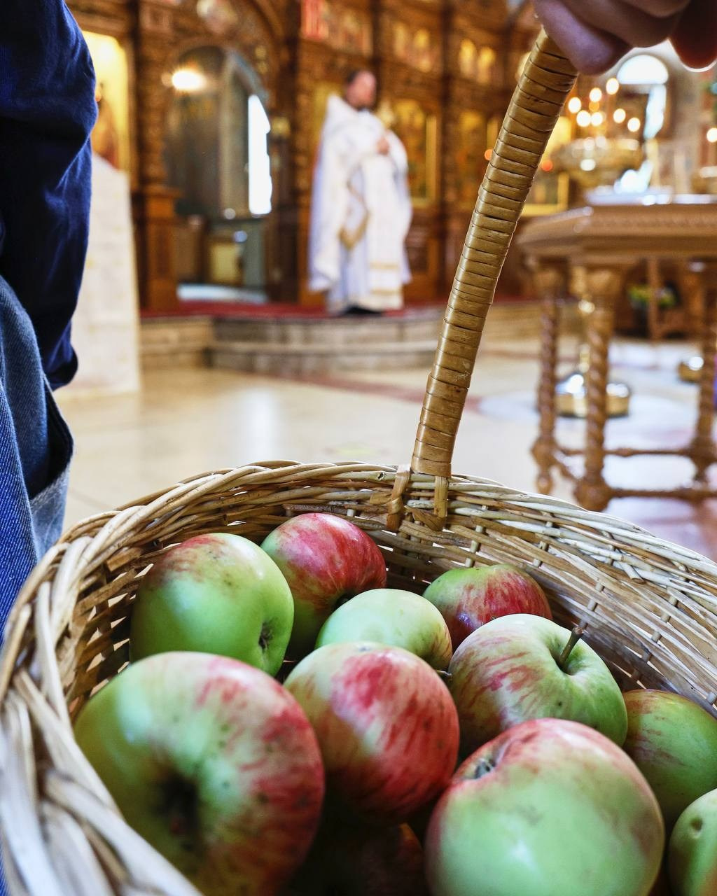 Храм. Фотограф видеограф широкого профиля Денис Захаров