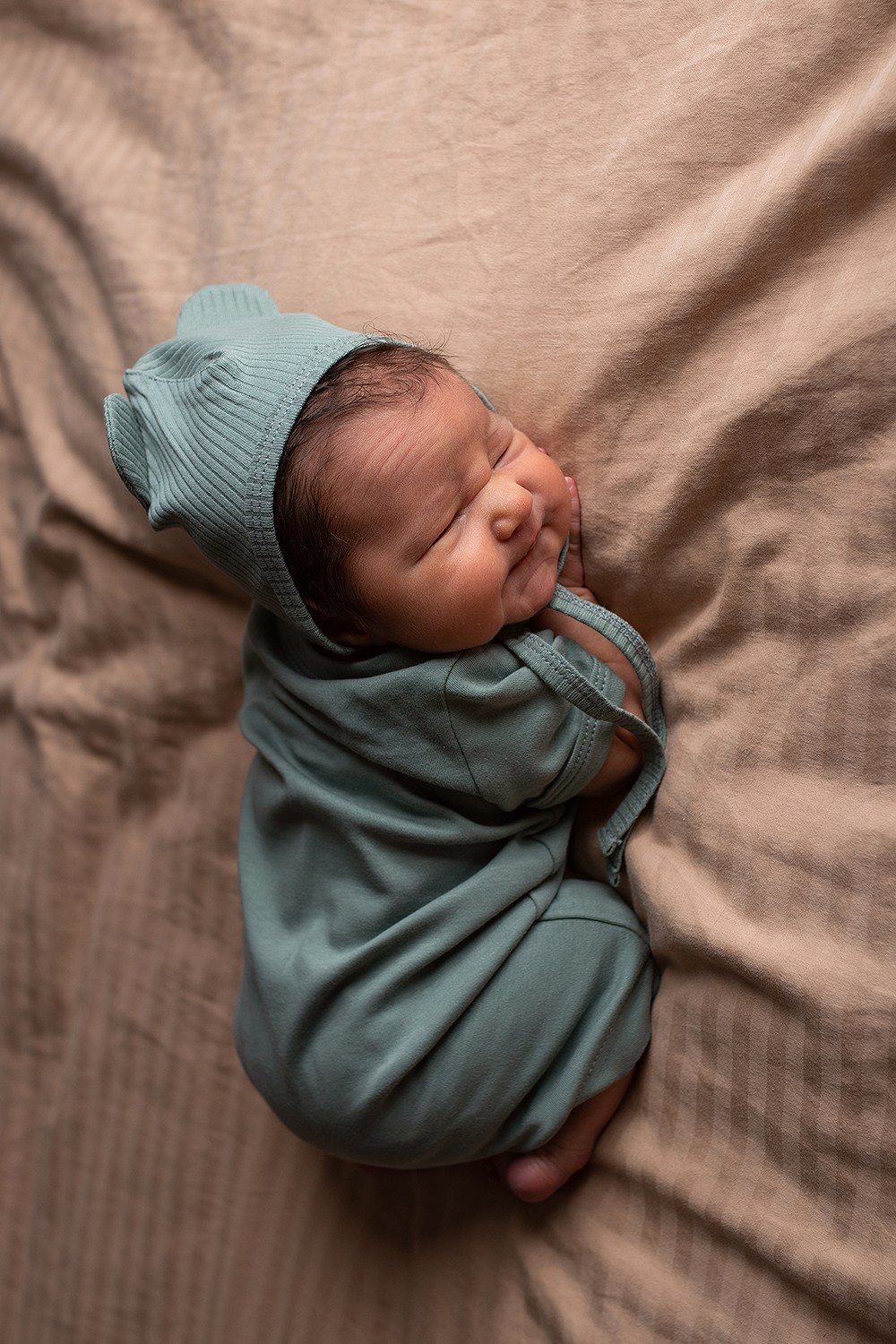 Lifestyle съёмка Мишутки. Фотограф новорождённых и малышей до года в Москве и Московской области