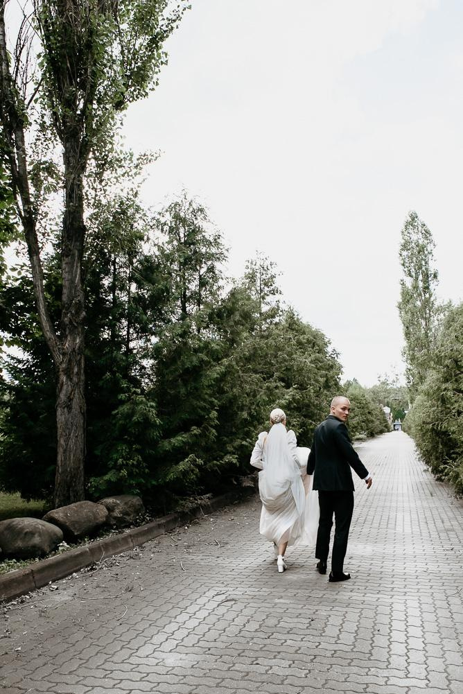 Свадебная фотосессия Раменское локация. Свадебный фотограф Москва — Юлия Фоменко — профессиональный фотограф