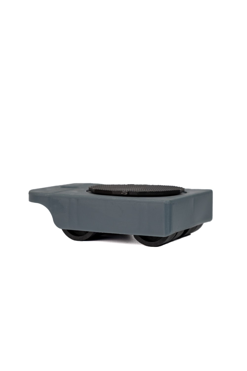 Дорожный инвентарь. Фотограф Алексей Зозин в Москве