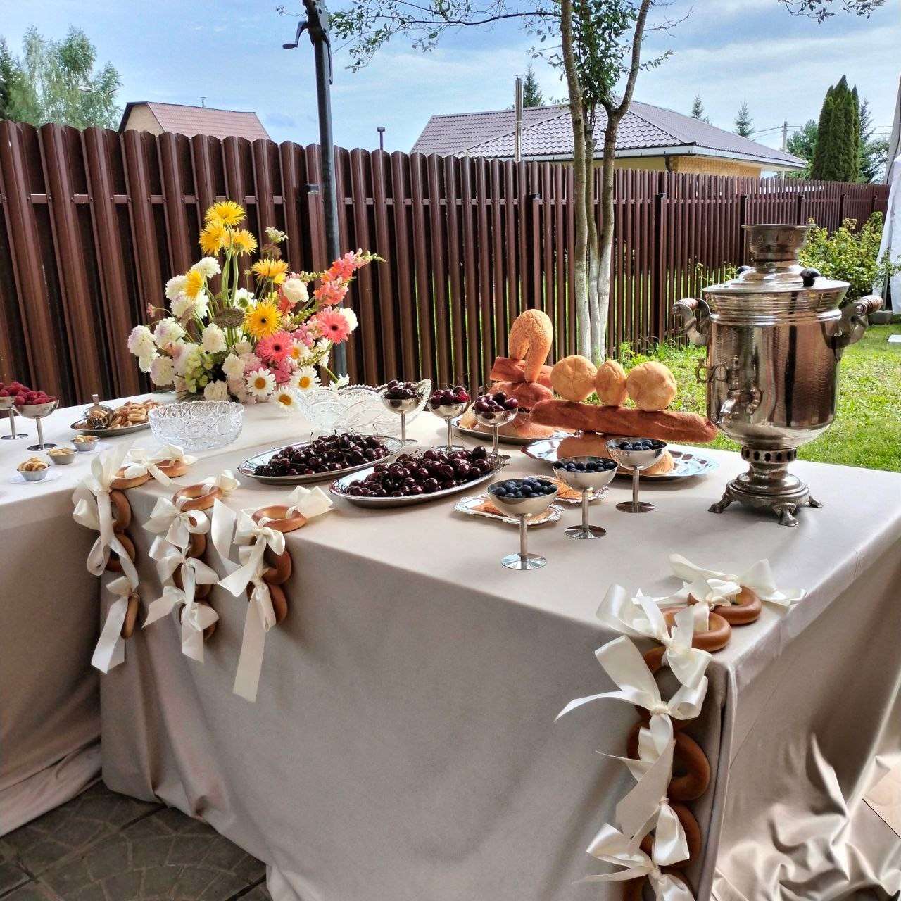 цветы на заказ. цветы. флорист дизайнер. клиентский сервис. головинский район. сао. флорист ховрино. флорист головинскийрайон. флорист клин. оформление цветами. цветочное оформление. оформление живыми цветами. современная флористика. камерная свадьба. большая свадьба. флорист на свадьбу москва. декоратор на свадьбу. концепция свадьбы. ручная работа. маленькая свадьба. бюджетная свадьба. дорогая свадьба. работа на заказ. живые цветы. украшение живыми цветами