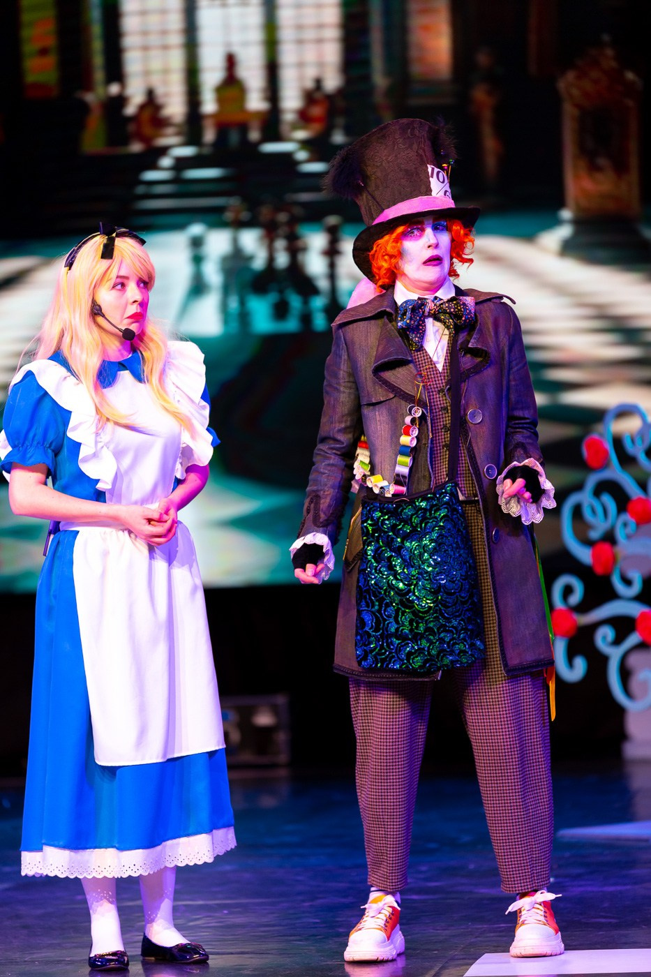 Спектакль в Доме культуры. Андрей Кровлин — фотограф в Славянке