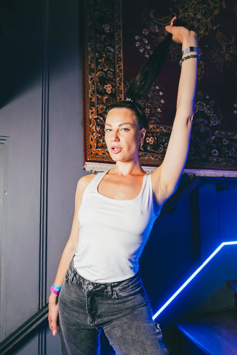 Концерт LINDA в РУКИ ВВЕРХ БАР в Ростове-на-Дону