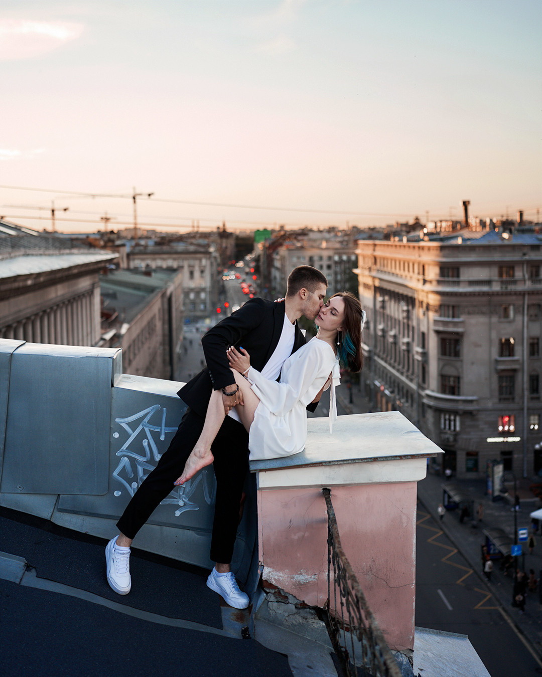 Любовь на крыше. Лилия Павлова фотограф в Санкт-Петербурге Питер СПб Фотопрогулки Спб lilyincity