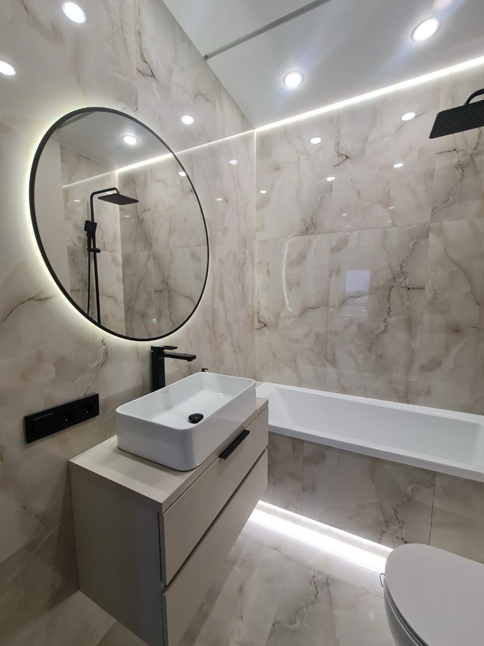 Примеры работ по дизайну ванных нашей студии. Дизайн-интерьера