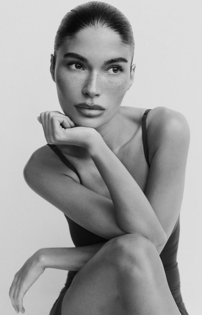 Элегантная женская фотосессия Хабаровск