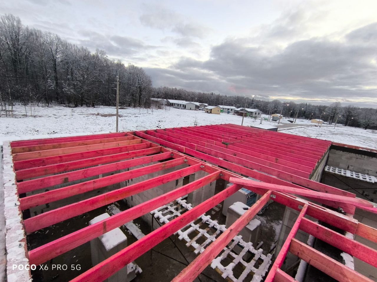 Монтаж деревянного перекрытия