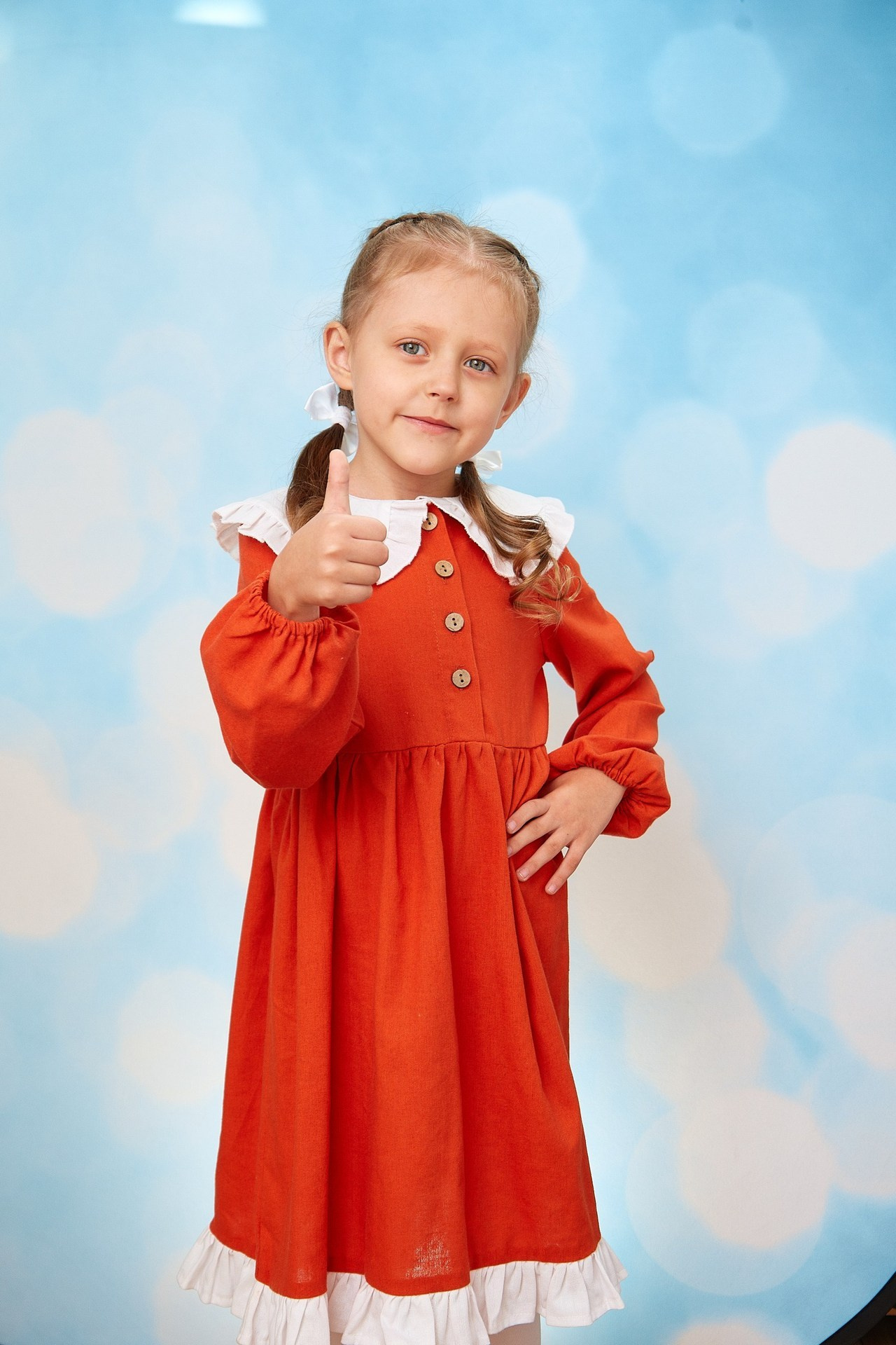 Отзывы о работе фотографа для школы и детского сада в Новосибирске. Выпускной альбом Новосибирск