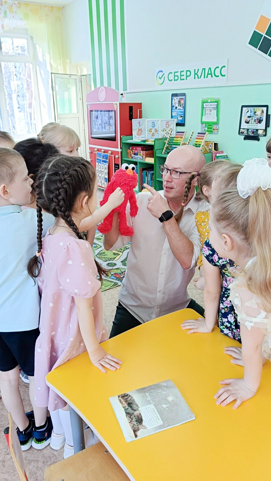 Бэкстейдж фотосъемки в детском саду для выпускных фотоальбомов. Детский фотограф. «Ожившие» фото, г. Нижневартовск