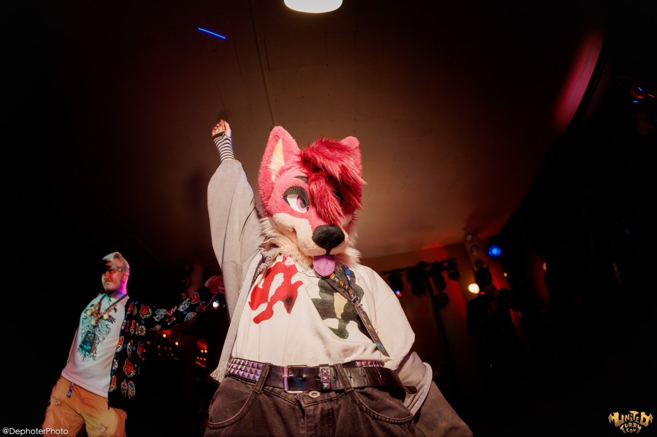 United Furry Convention 2026. Различные мероприятия и просто фотографии людей