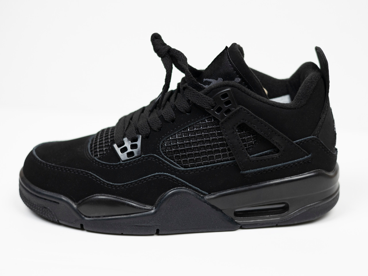 Кроссовки. Фотограф Ольга Махалова — Санкт-Петербург, Москва, Нижний Новгород