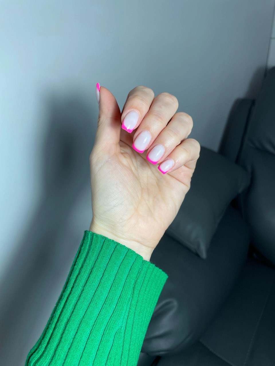 МАНИКЮР И ПЕДИКЮР. Салон красоты PUDRA