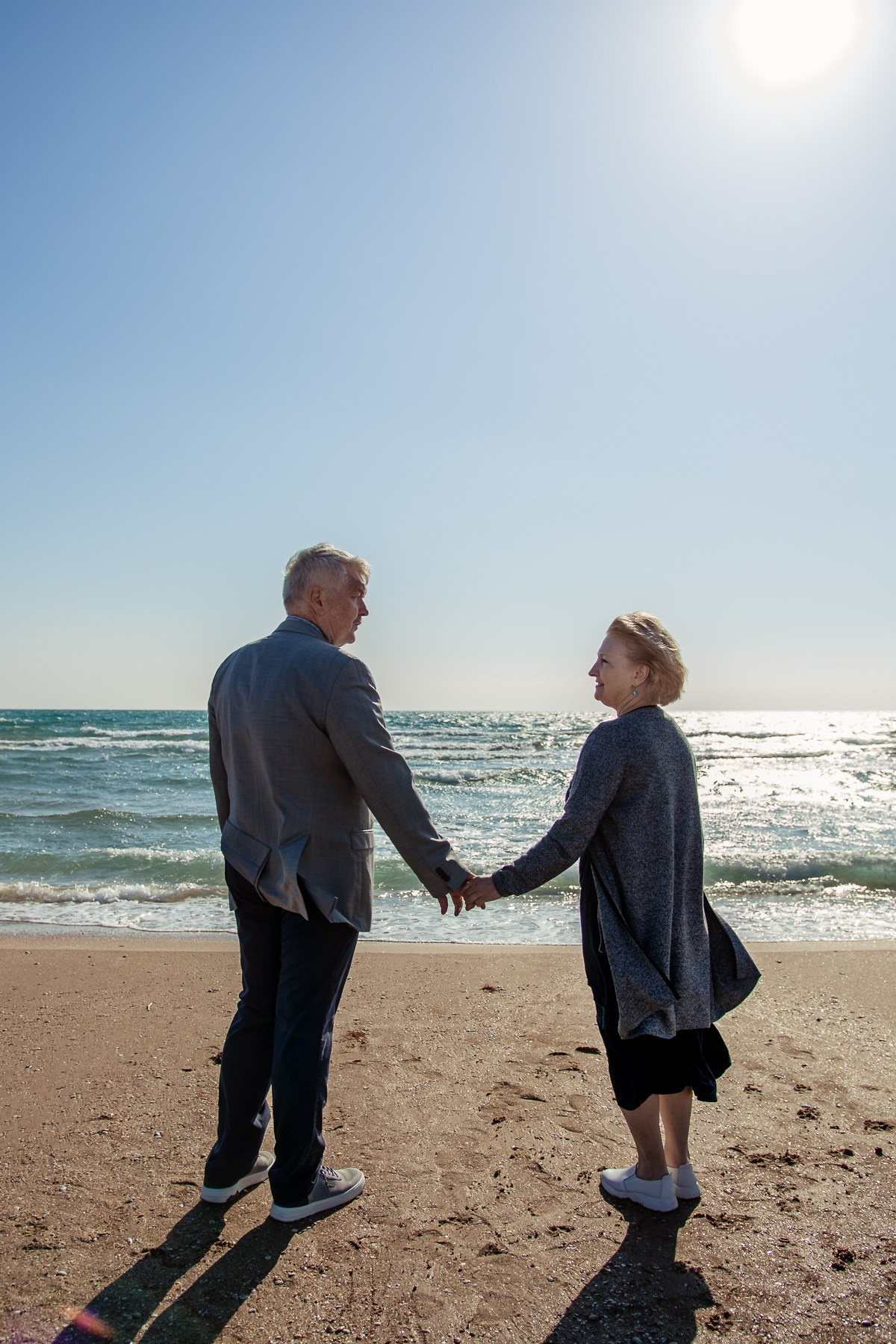 Сергей и Ирина — в объятиях волн. Семейный фотограф Новороссийск, Анапа, Геленджик — Юлия Давыдова