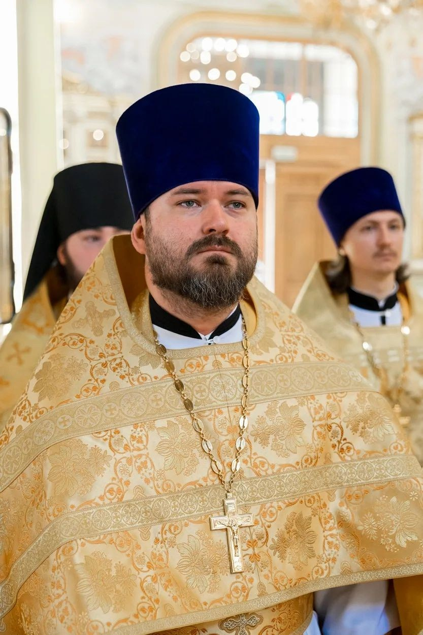 В ПОКРОВСКОМ СОБОРЕ САРАТОВА СОСТОЯЛОСЬ СОБОРНОЕ АРХИЕРЕЙСКОЕ БОГОСЛУЖЕНИЕ. Саратовское Северо-Западное благочиние