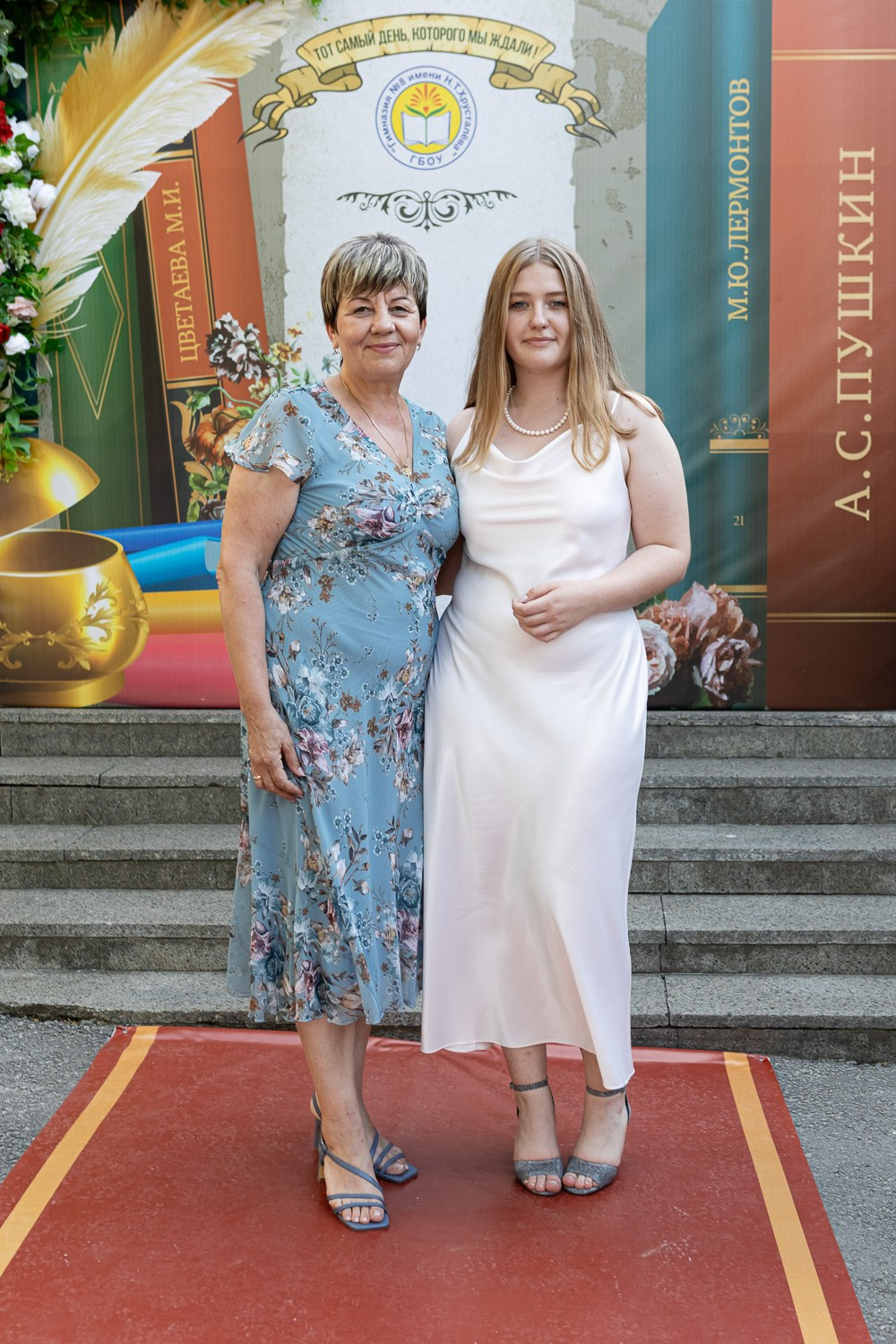 Фотосъёмка выпускного в школе. Свадебный фотограф, фотосъемка в Крыму, Севастополе, Симферополе, Ялте