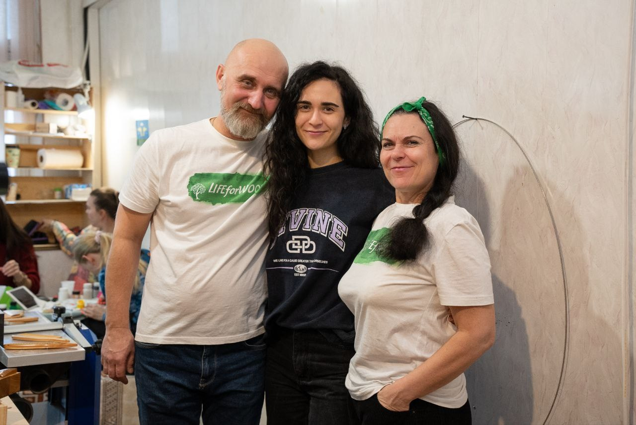 Съемка для мастерской «LIFEforWOOD» 📸+🎬. Видеограф / Фотограф  — Яна Спащанская