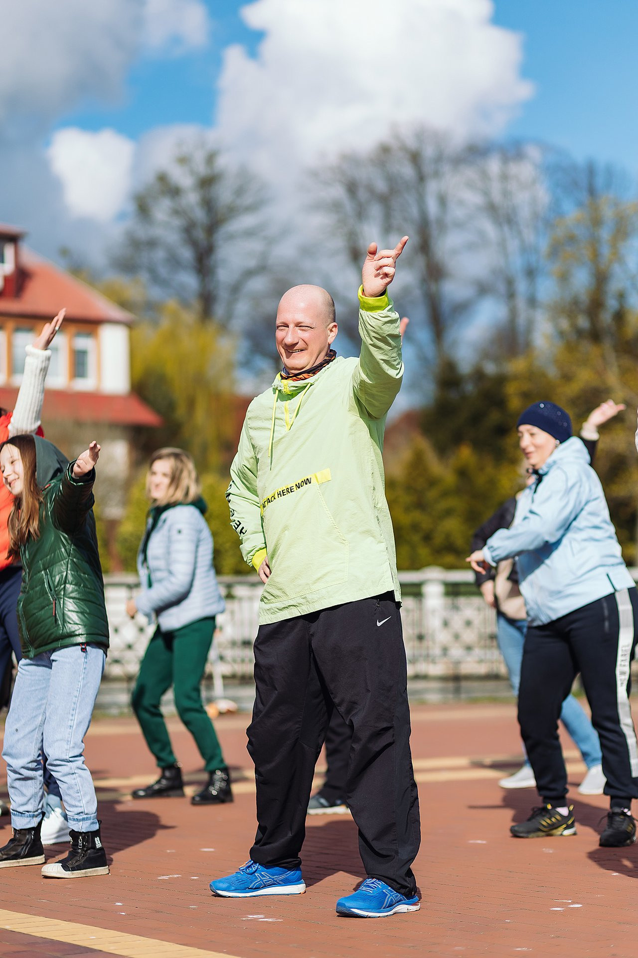 Фотосъемка корпоративного мероприятия — зарядка Сбера. One Photo Agency — Фотограф в Калининграде