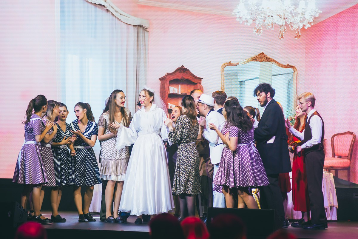 Old House Resort & Spa — «12 стульев»