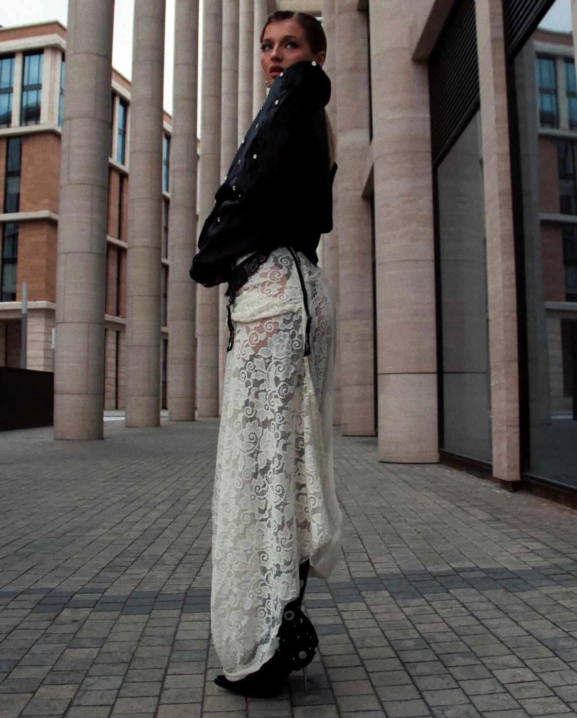 «Runaway shoot» for artist. Главная