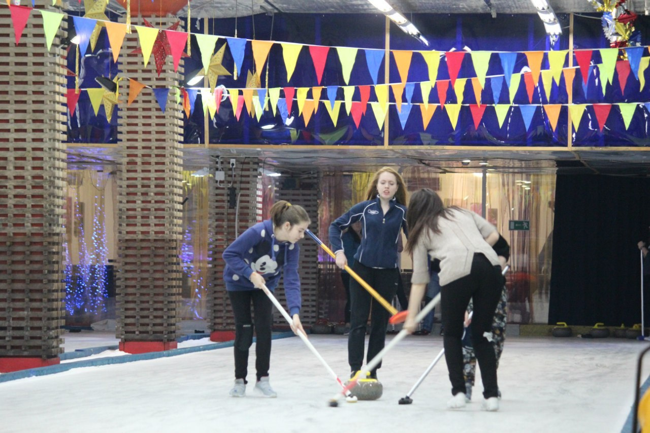 Кёрлинг | 10.04.2016. Галерея Фантим