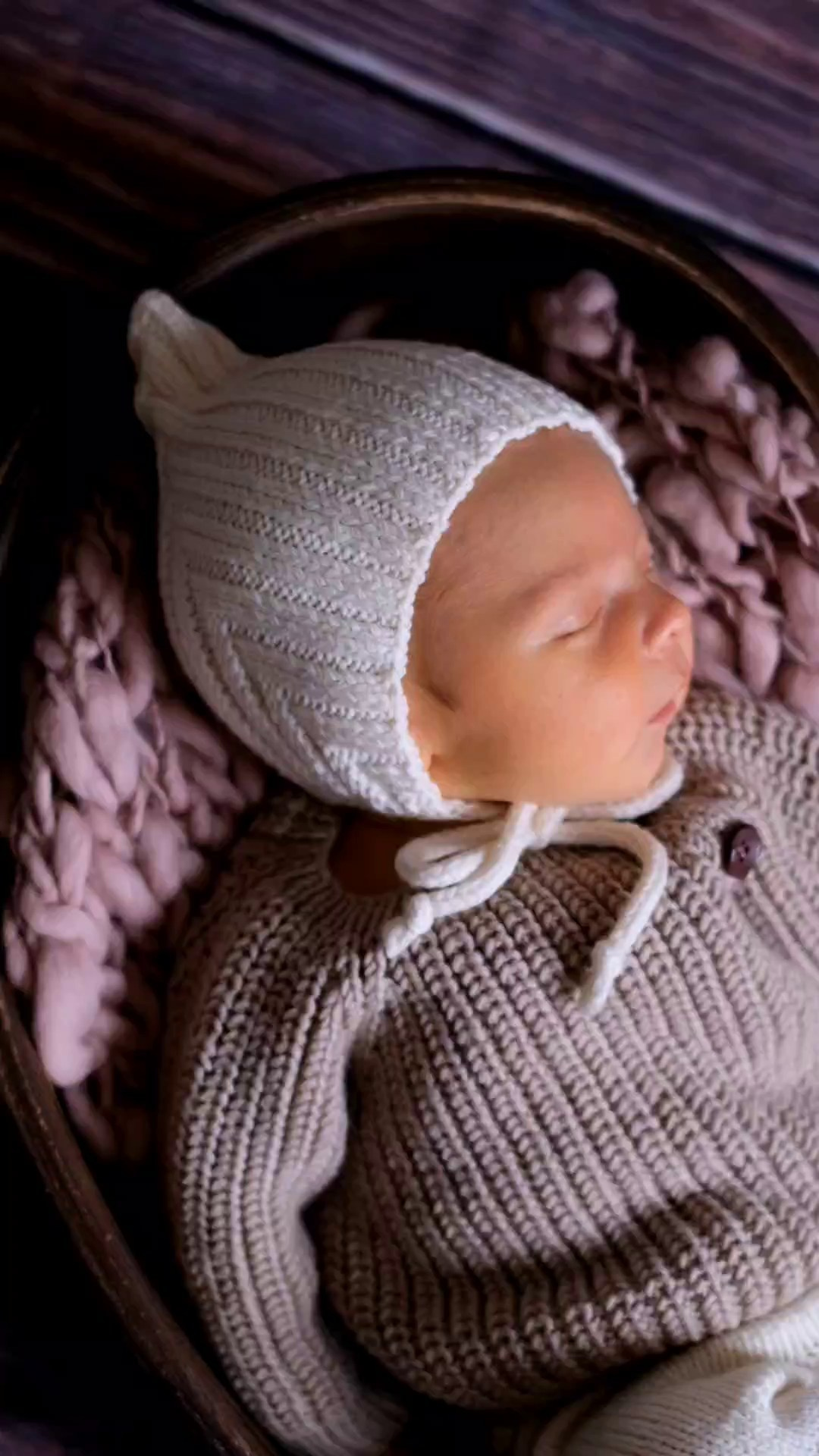 Видео. Семейный детский ньюборн фотограф в Москве Марта Петрова