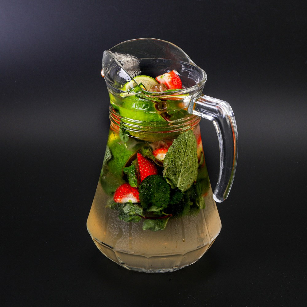 Фотосъемка суши и роллов. Заказ по тел.: +7 (906) 006-90-22. Фуд-фотограф Андрей Старостин — съемка еды в Москве. 9000 руб. в час