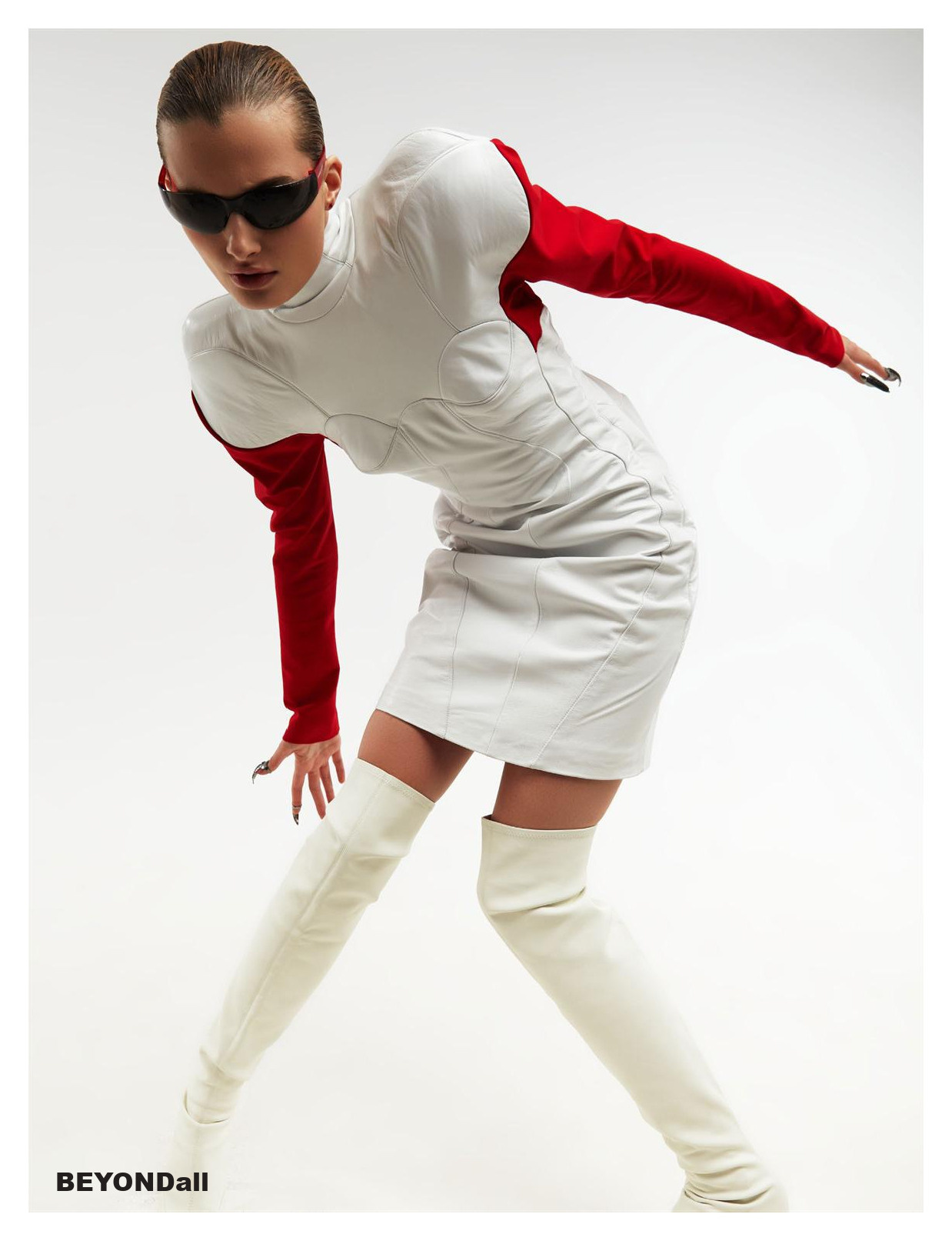 BEYONDall SVARKA. Рома Гелик фотограф из г. Москва