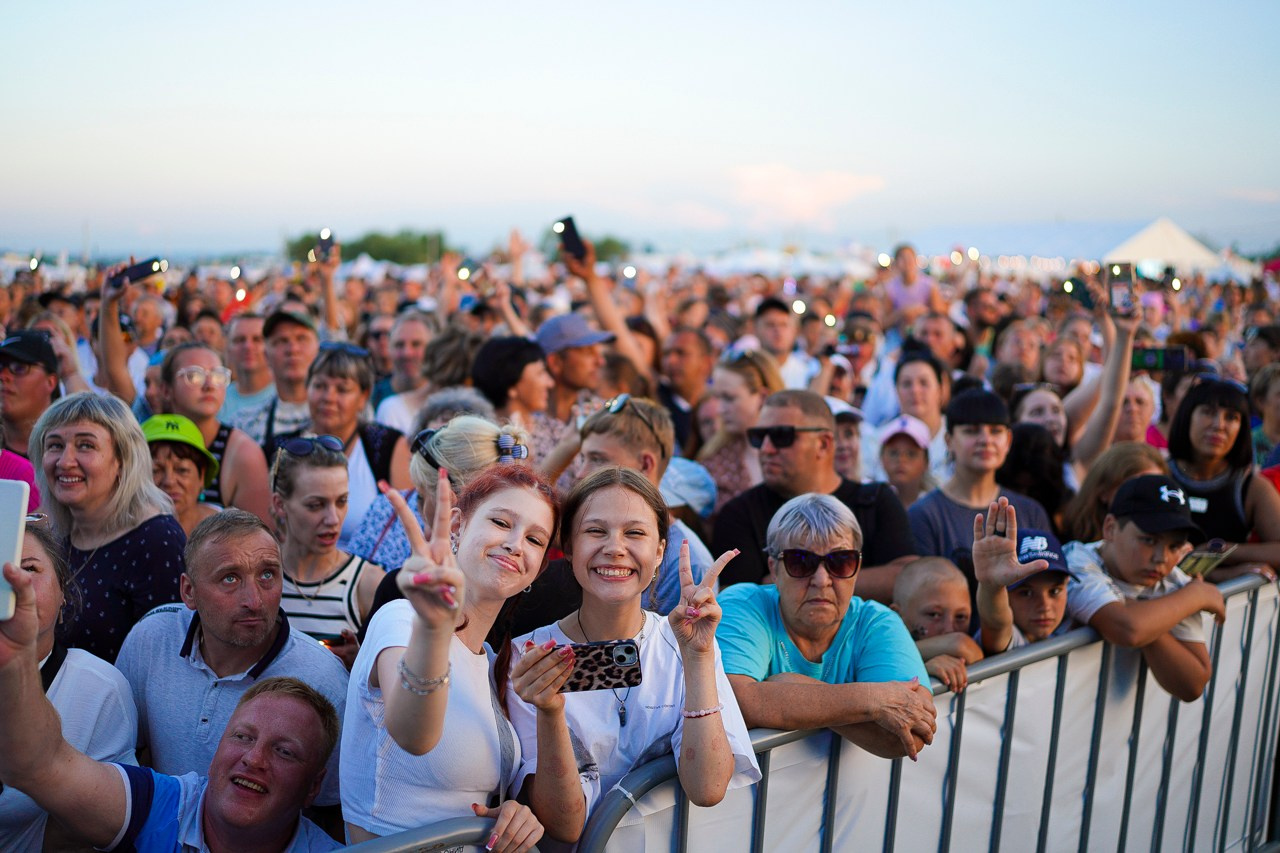Динотерра 2024. #фотокаквкино | Фотографирую людей