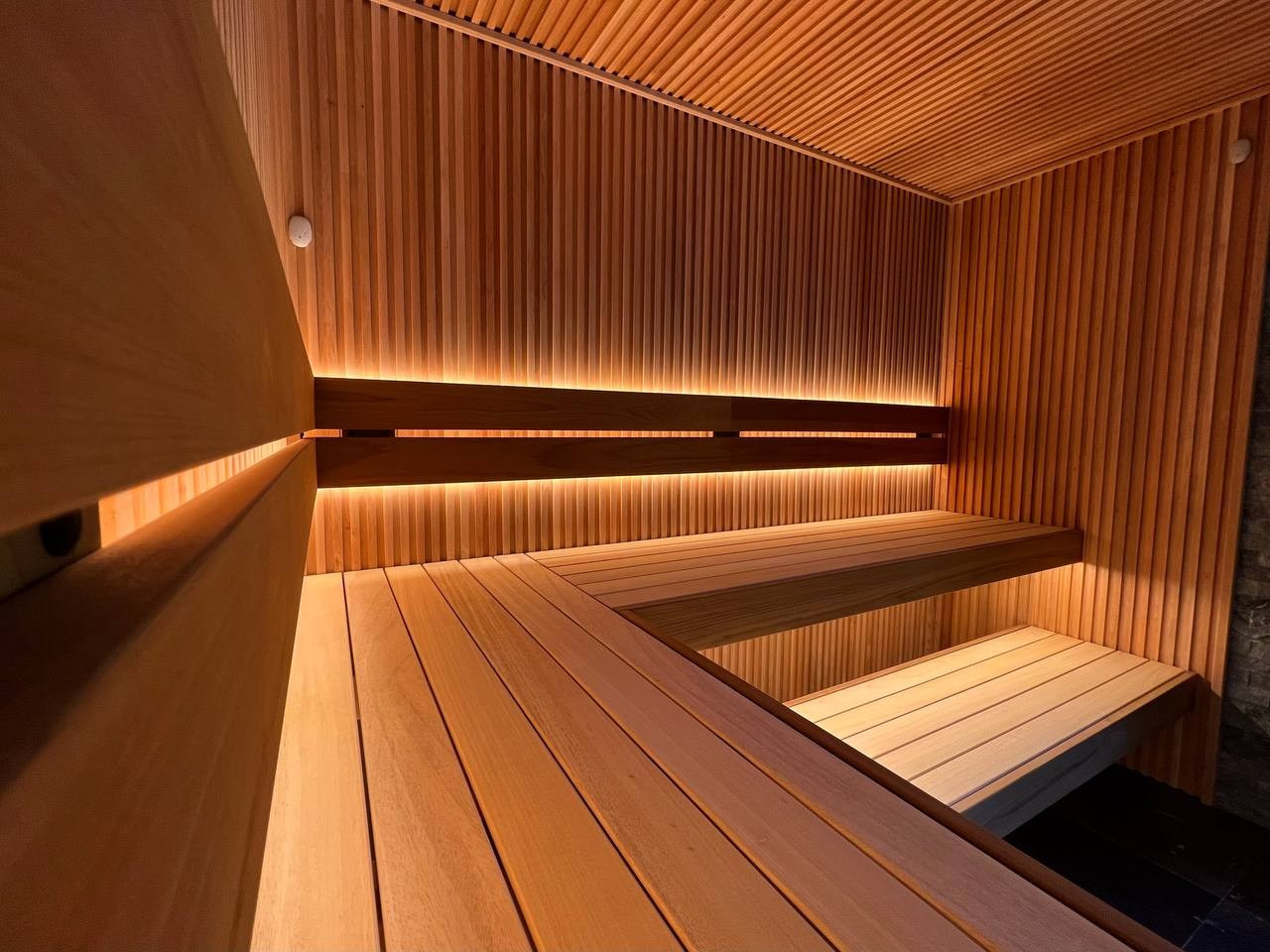 Комплекс саун в процедурных кабинетах клиники Кивач. Все пять в едином стиле, с точным расчетом нужного температурно-влажностного баланса. SaunaTopMasters