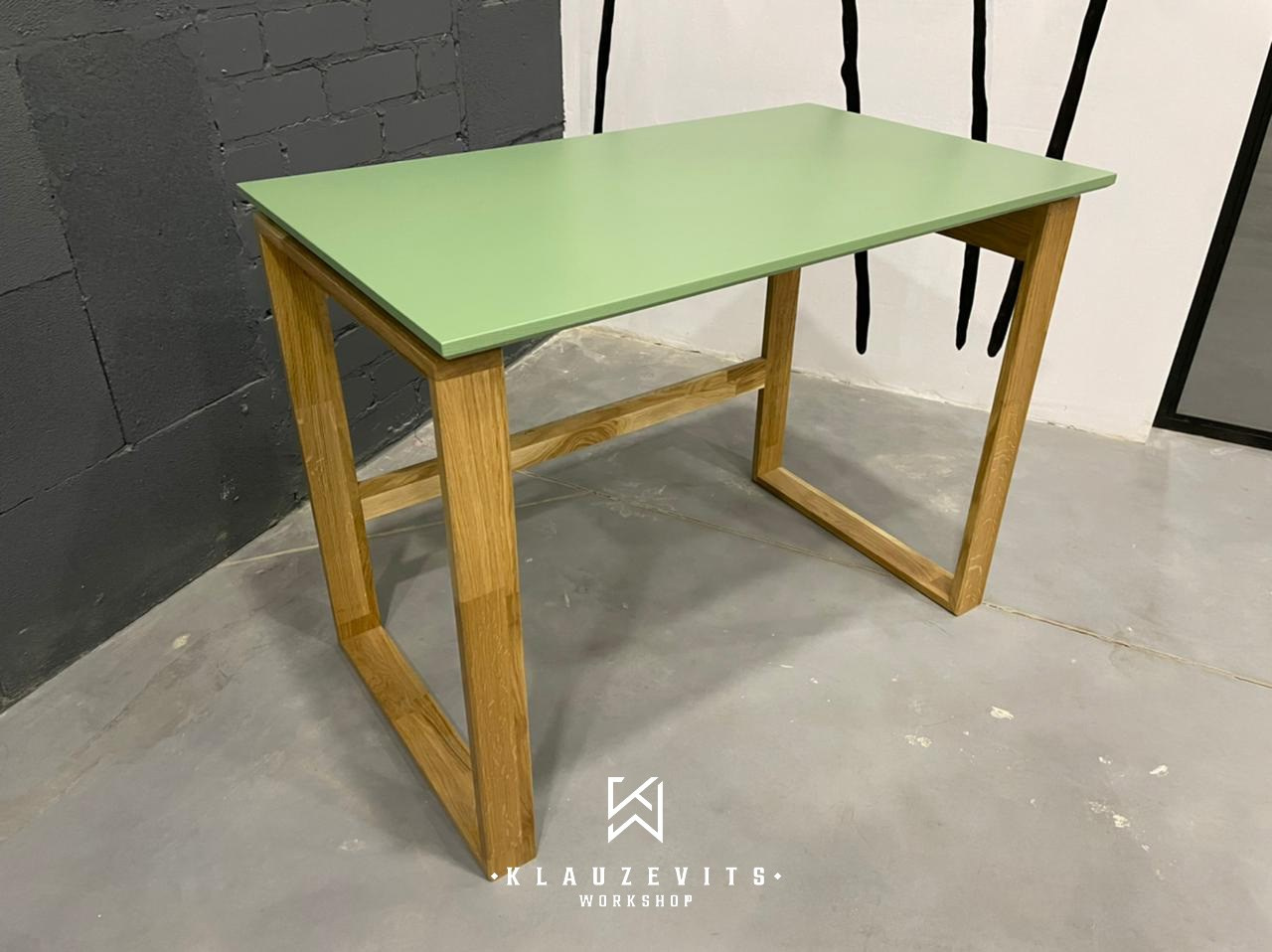 Письменный стол. Klauzevits Workshop