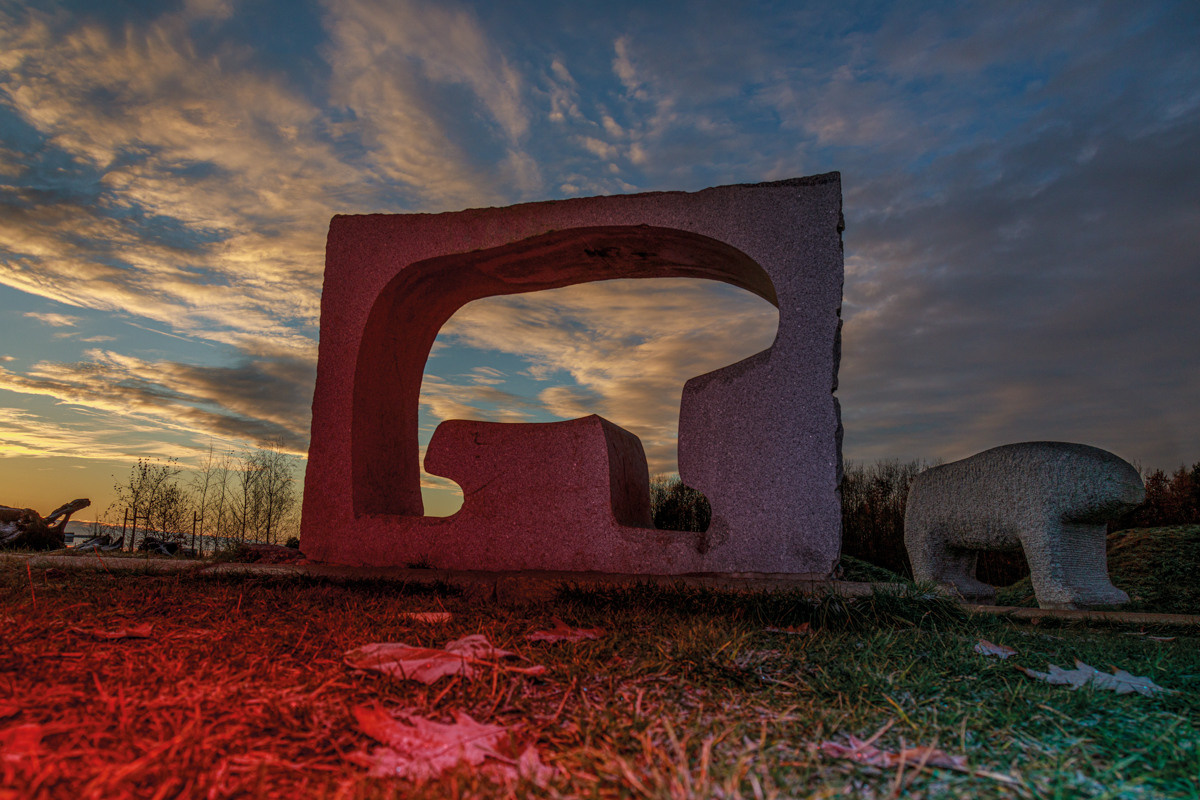 Luna. Photographer, Documentary and Art