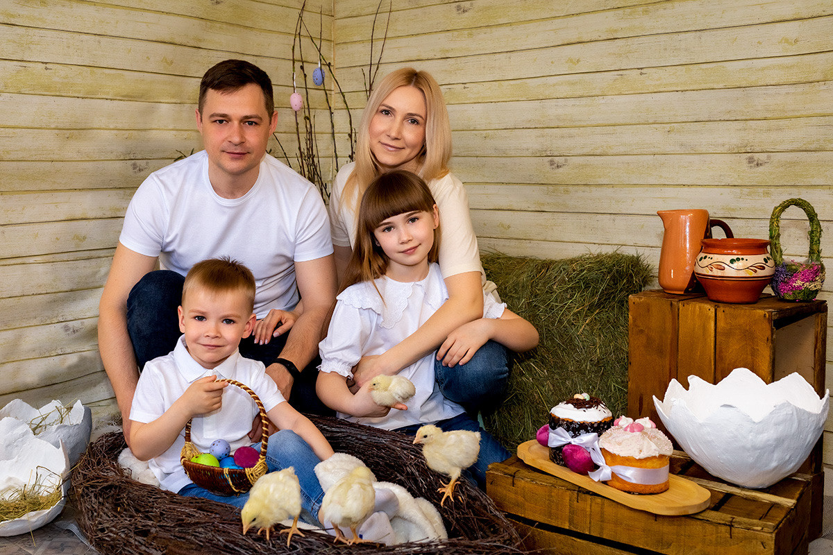 Пасхальный фотодень с цыплятами. Семейный и детский фотограф в Москве и МО Крюкова Надежда