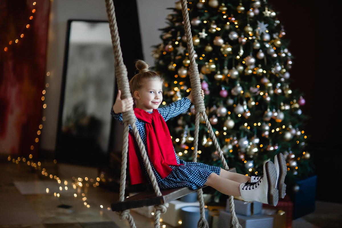 Ирина с дочкой Марией. Новогодняя фотосессия в студии. Екатеринбург. Портретный фотограф в Москве, Московской области. Деловой портрет