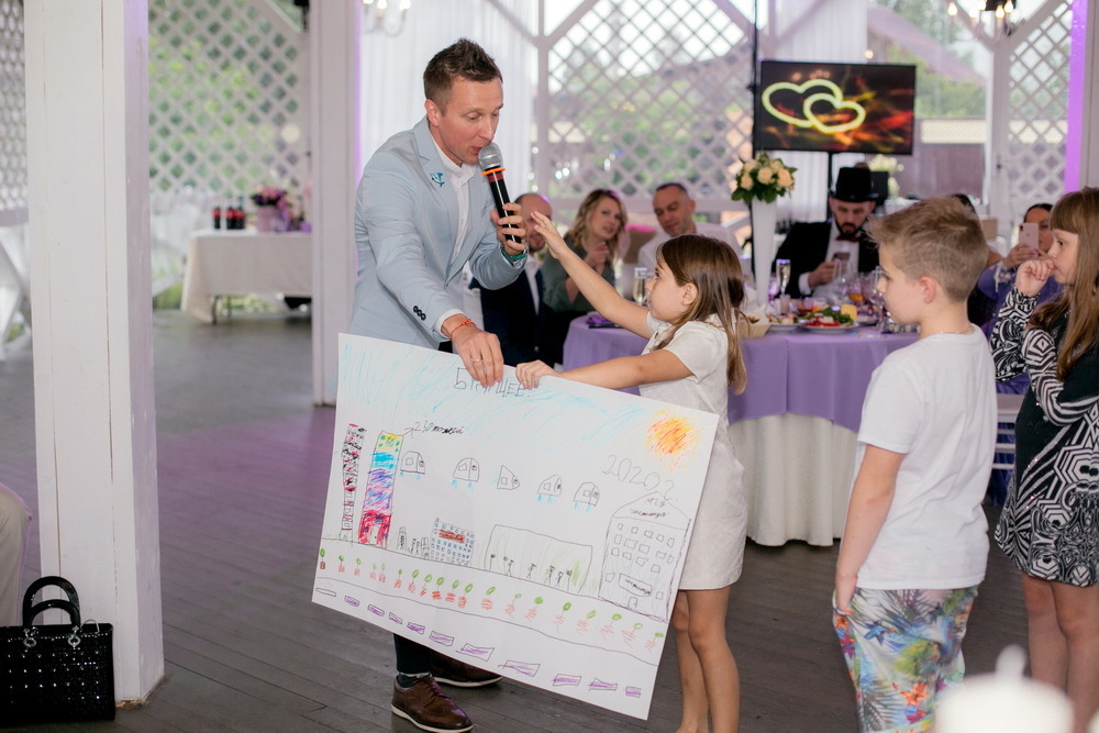 Вика+Леша. Ведущий на свадьбу в Москве Зубков Алексей