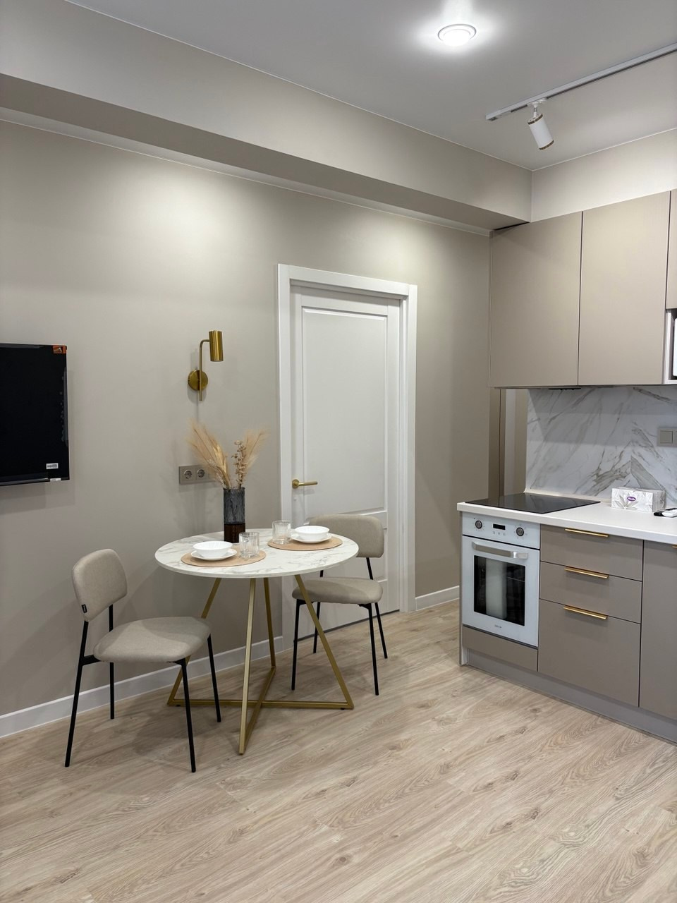 Квартира 45 м². ПРОЕКТИРОВАНИЕ ИНТЕРЬЕРОВ И АРХИТЕКТУРНЫХ РЕШЕНИЙ В СТУДИИ SHELOFAST DESIGN