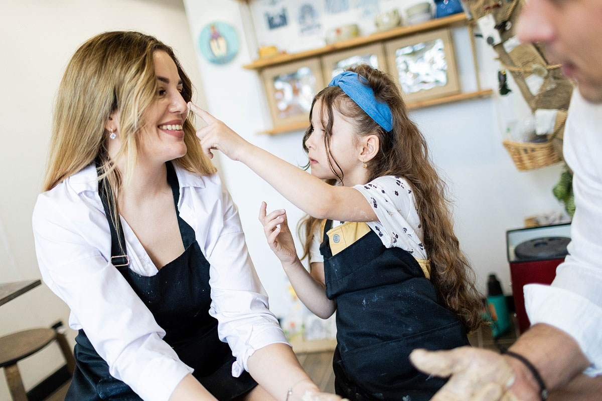 Семейные истории в гончарной мастерской. Детский и семейный фотограф Домодедово